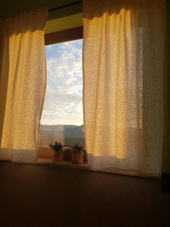 Accommodation "Old Town Dreznik" Раковица Экстерьер фото